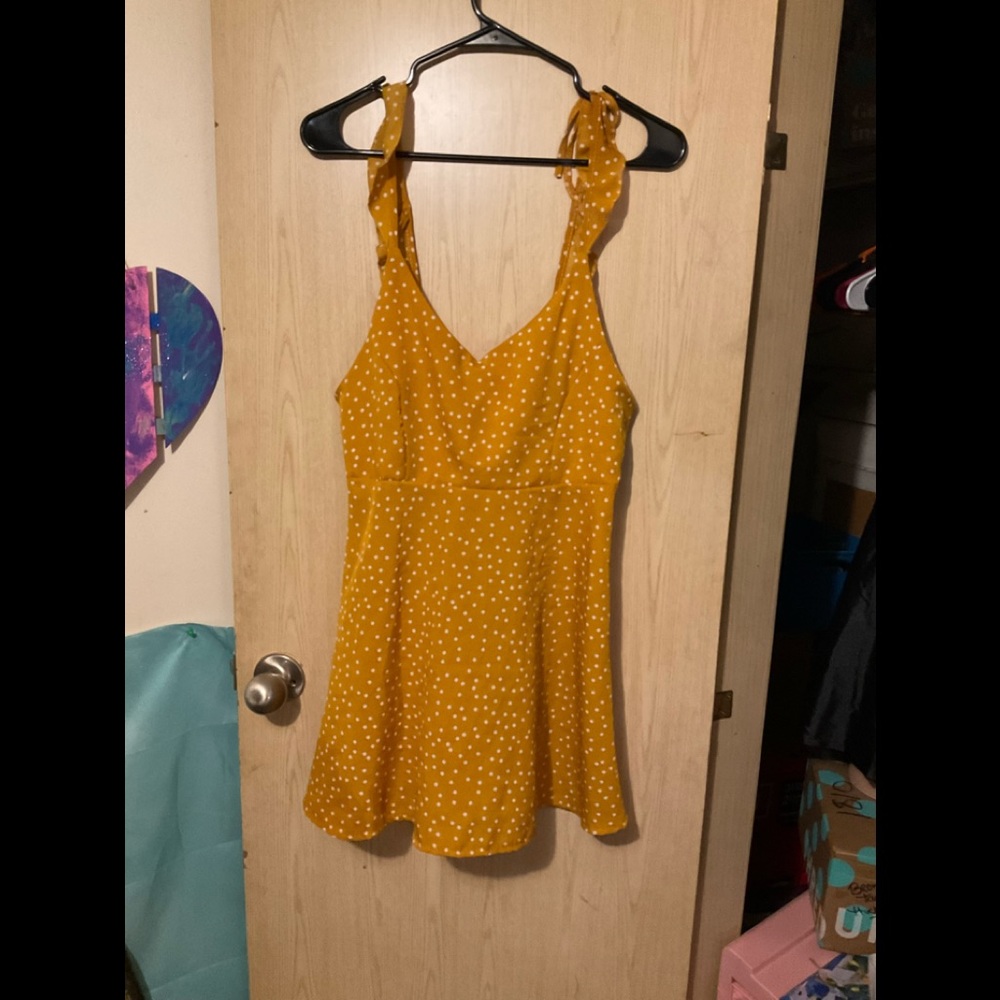 Lil yellow polka dot dress